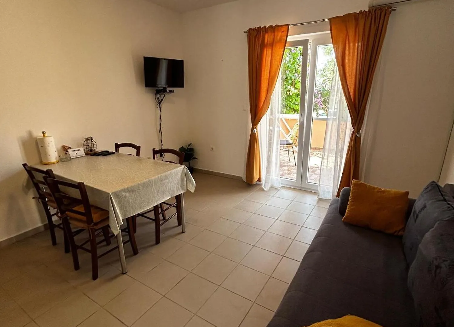アパート Cudina Beach Apartmens Pakoštane