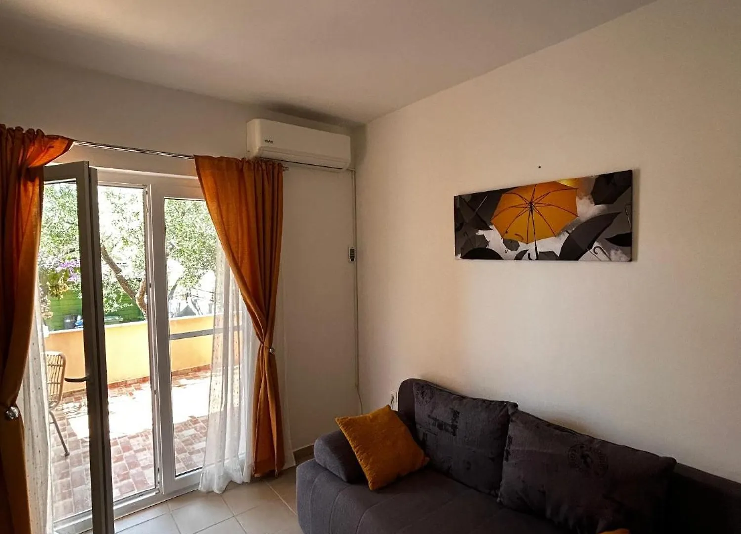 Cudina Beach Apartmens Pakoštane